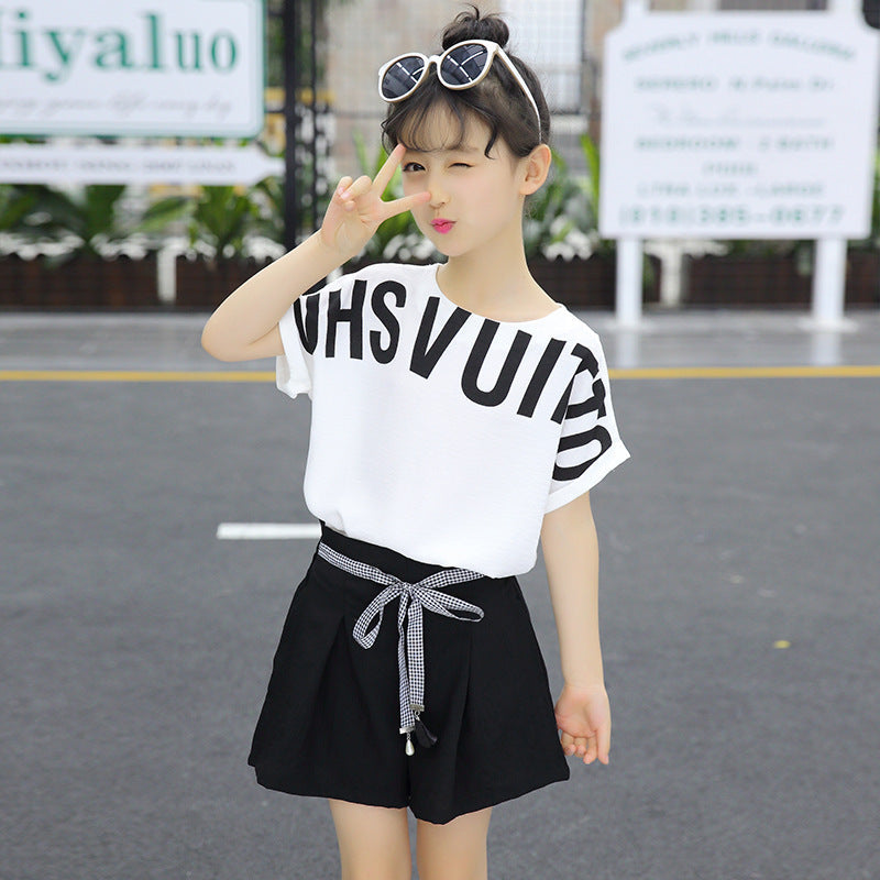 Korean Alphabet Short-sleeved Wide-leg Shorts