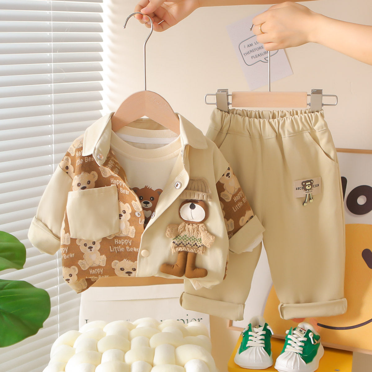 2025 Boys' Spring and Autumn Color Block Outfits Baby Clothes Boys' Autumn Three-Piece Set