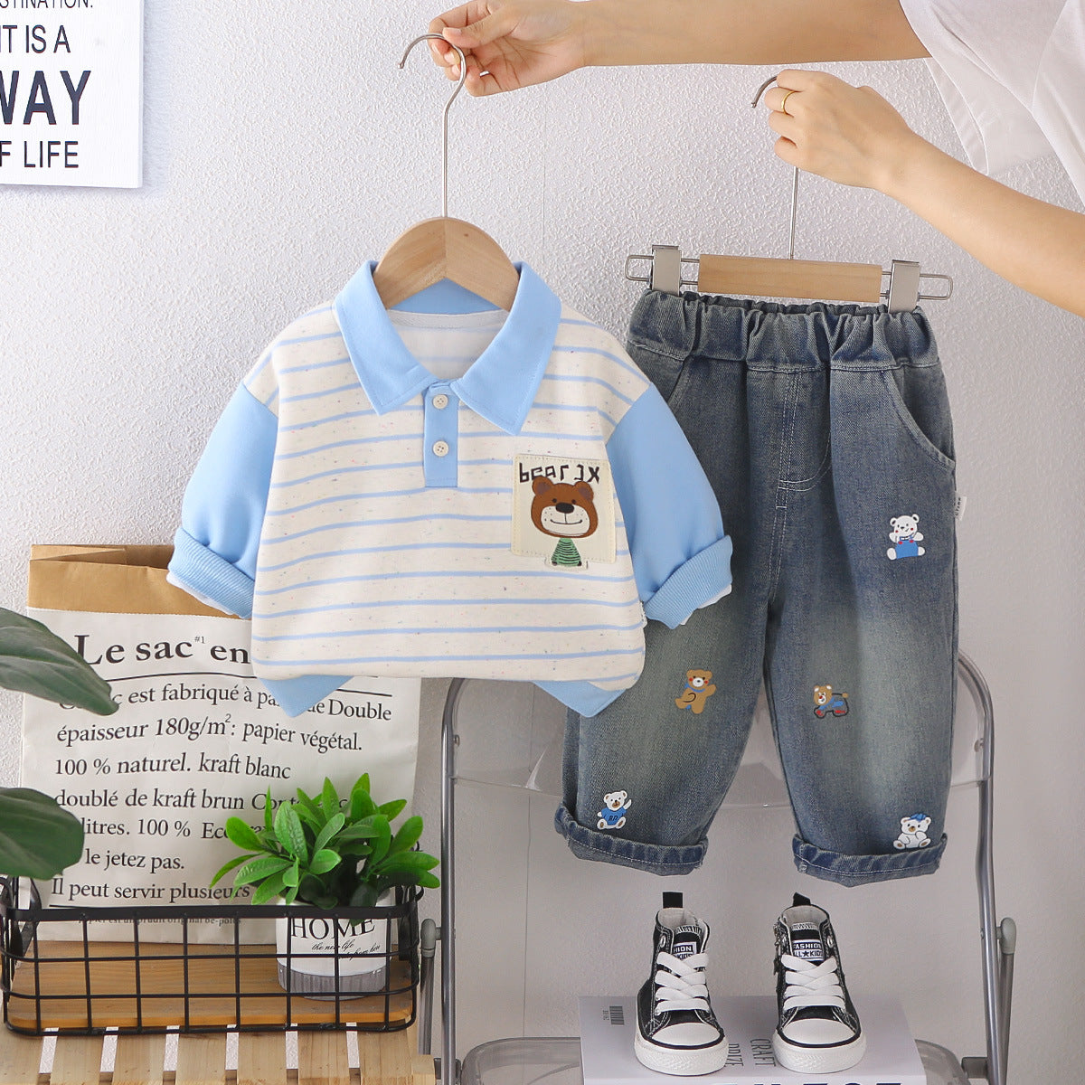 2026 New Boys' Autumn Outfit: Bear Collar Two-Piece Set for Babies and Children, Trendy Fall Clothing