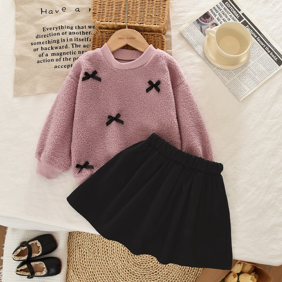 Girls' Autumn and Winter Outfit with Bow, Teddy Velvet Long-Sleeve Top and Short Skirt, Korean Style Simple Two-Piece Set, Cross-Border Children's Clothing