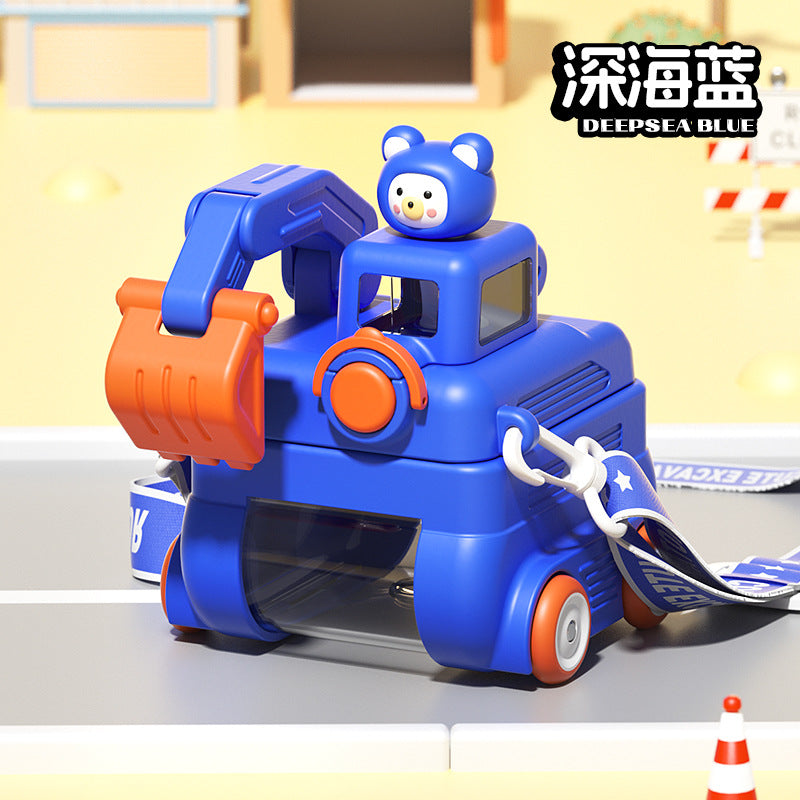 New Baby Bus Car Water Cup High Color Value Children's Suction Tube Cup Outdoor Portable Lid Large Capacity Water Cup