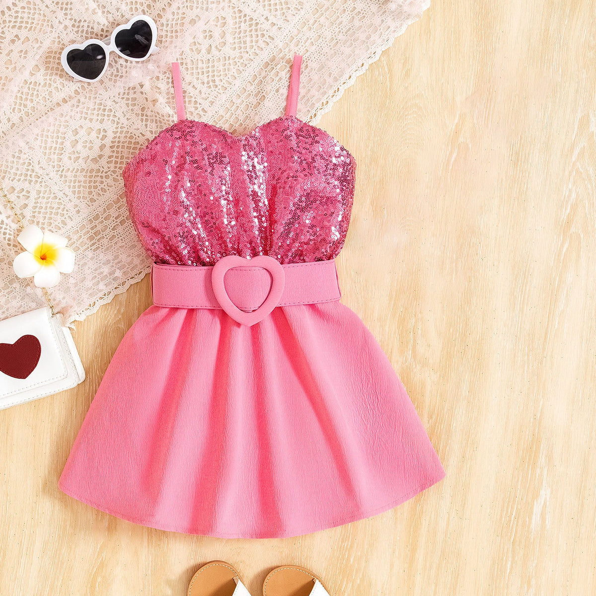 summer girls dress for small and medium-sized children with suspenders
