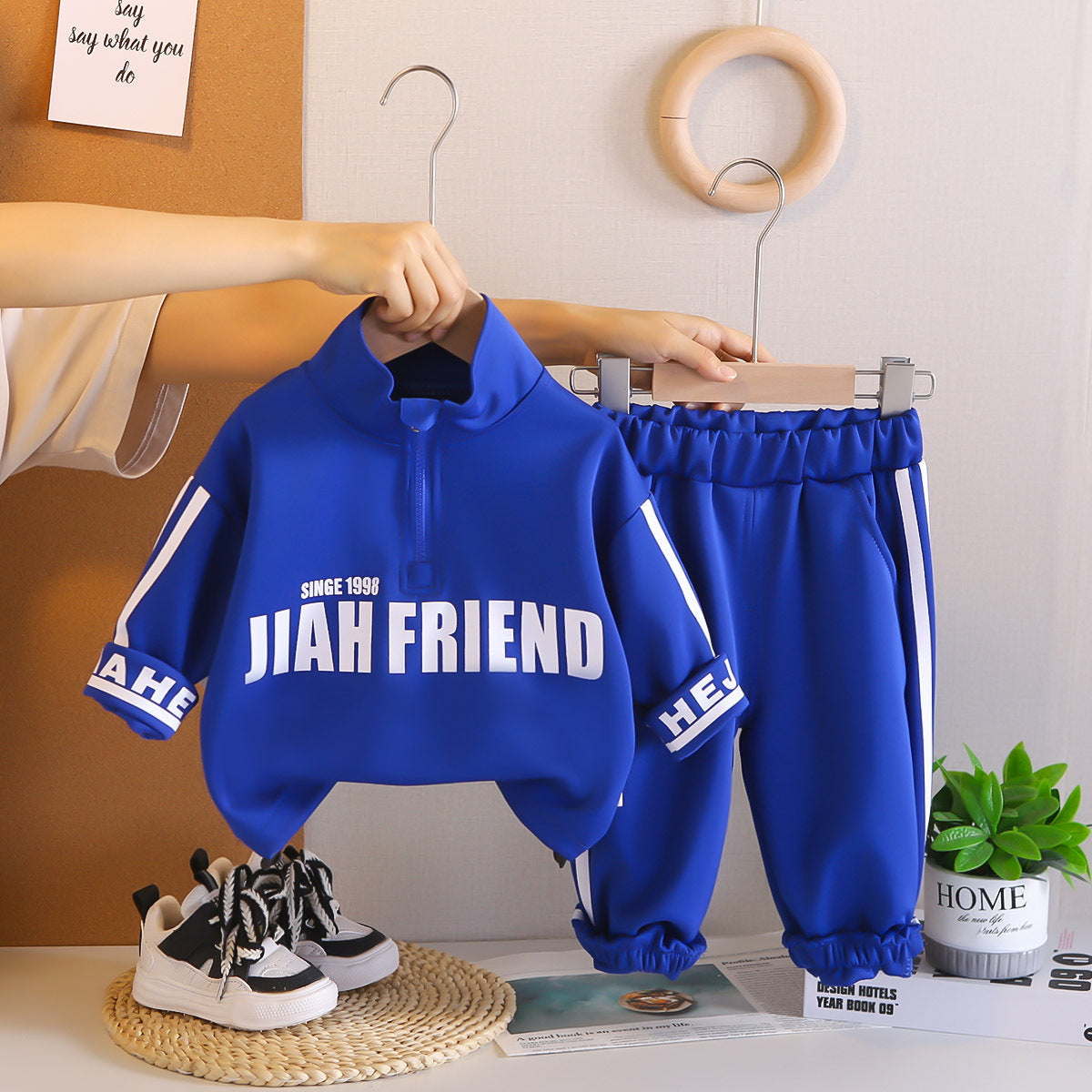 2025 Spring and Autumn New Boys English Stand Collar Suit Children's Letter Two-Piece Set Baby Children's Baby Casual