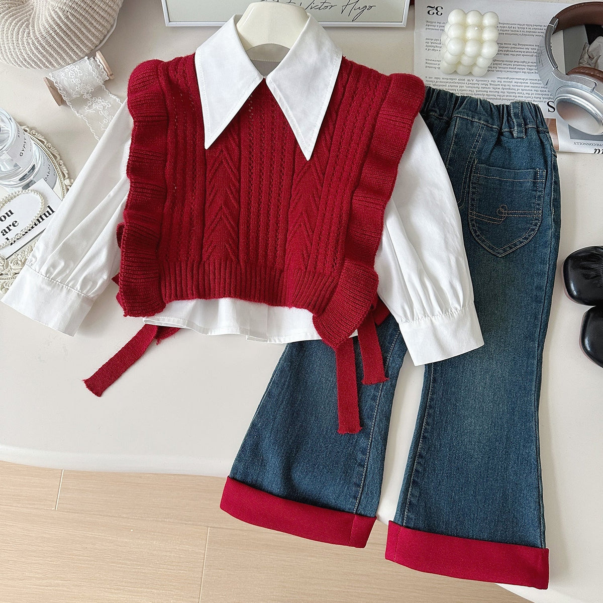 Girls' Autumn Suit 2026 Spring New Korean Style Knitted Vest Shirt Jeans Elegant Three-Piece Set