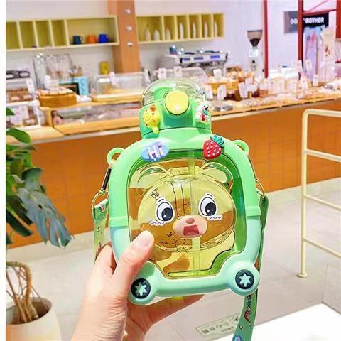New Baby Bus Car Water Cup High Color Value Children's Suction Tube Cup Outdoor Portable Lid Large Capacity Water Cup