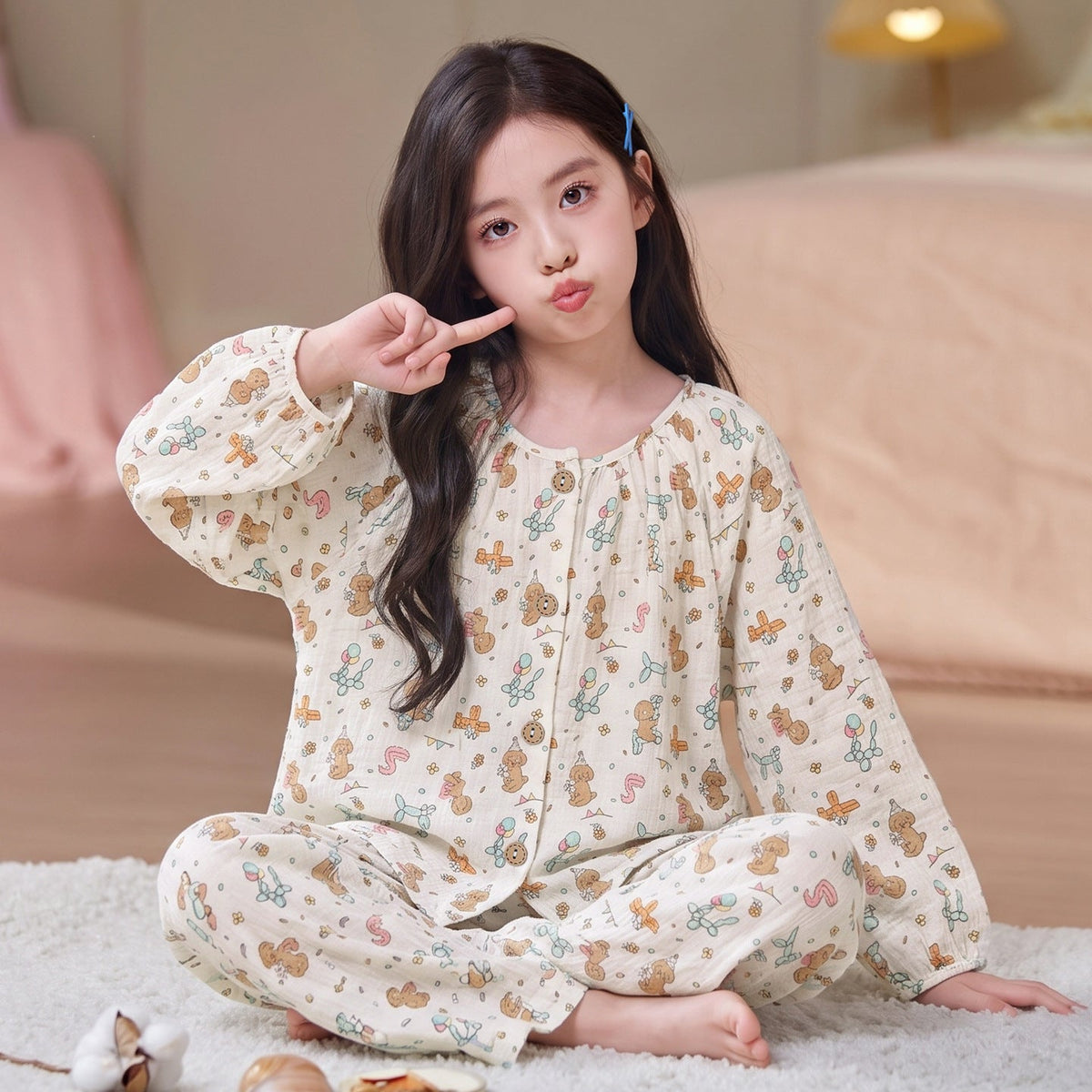 Cartoon Cute Style Girls Pajama Set with Cloud Pattern, Cotton Homewear for Spring and Autumn, Long-Sleeve Top and Long Pants, Lightweight Kids Pajamas