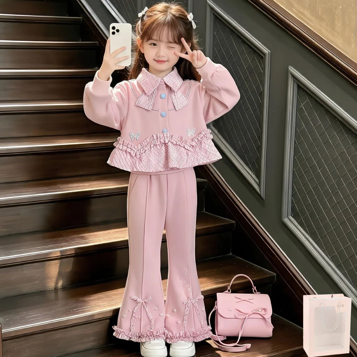 New autumn outfit for girls: a pink princess coat with fine glitter and plaid trim paired with sweet, slimming flared pants