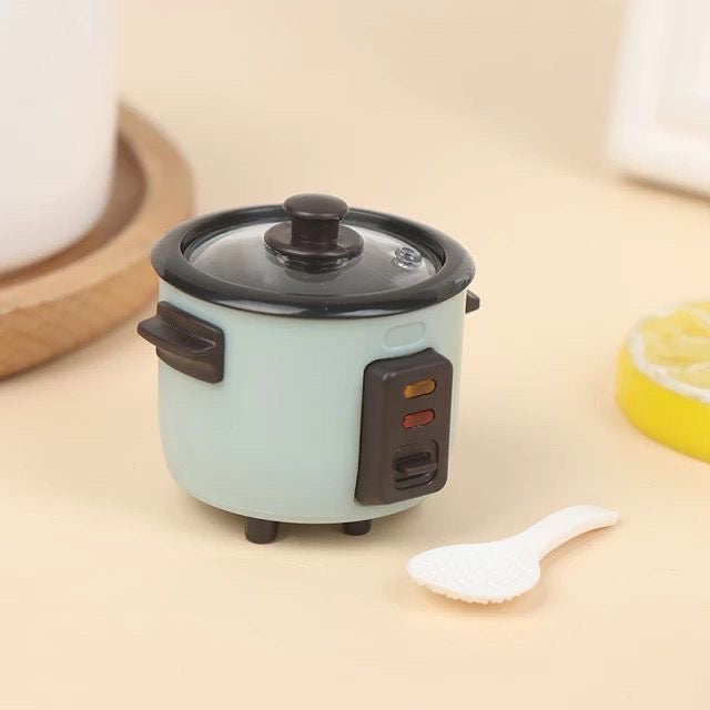 Miniature mini rice cooker toy model doll house mini kitchen food play 1:12 play rice cooker with rice spoon