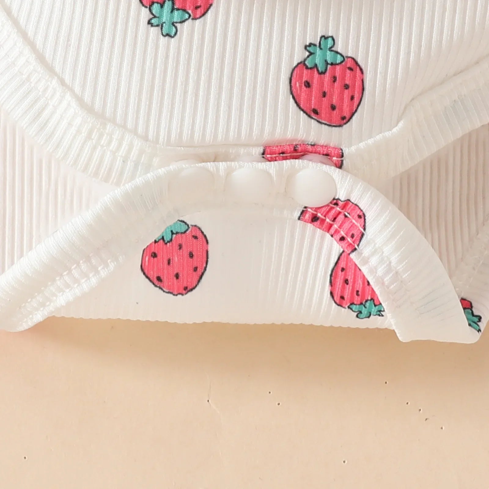 Summer Newborn Full of Strawberry Hearts, Sleeveless Ruffled Triangle Hem, Dress, Headband, Sweet Jumpsuit