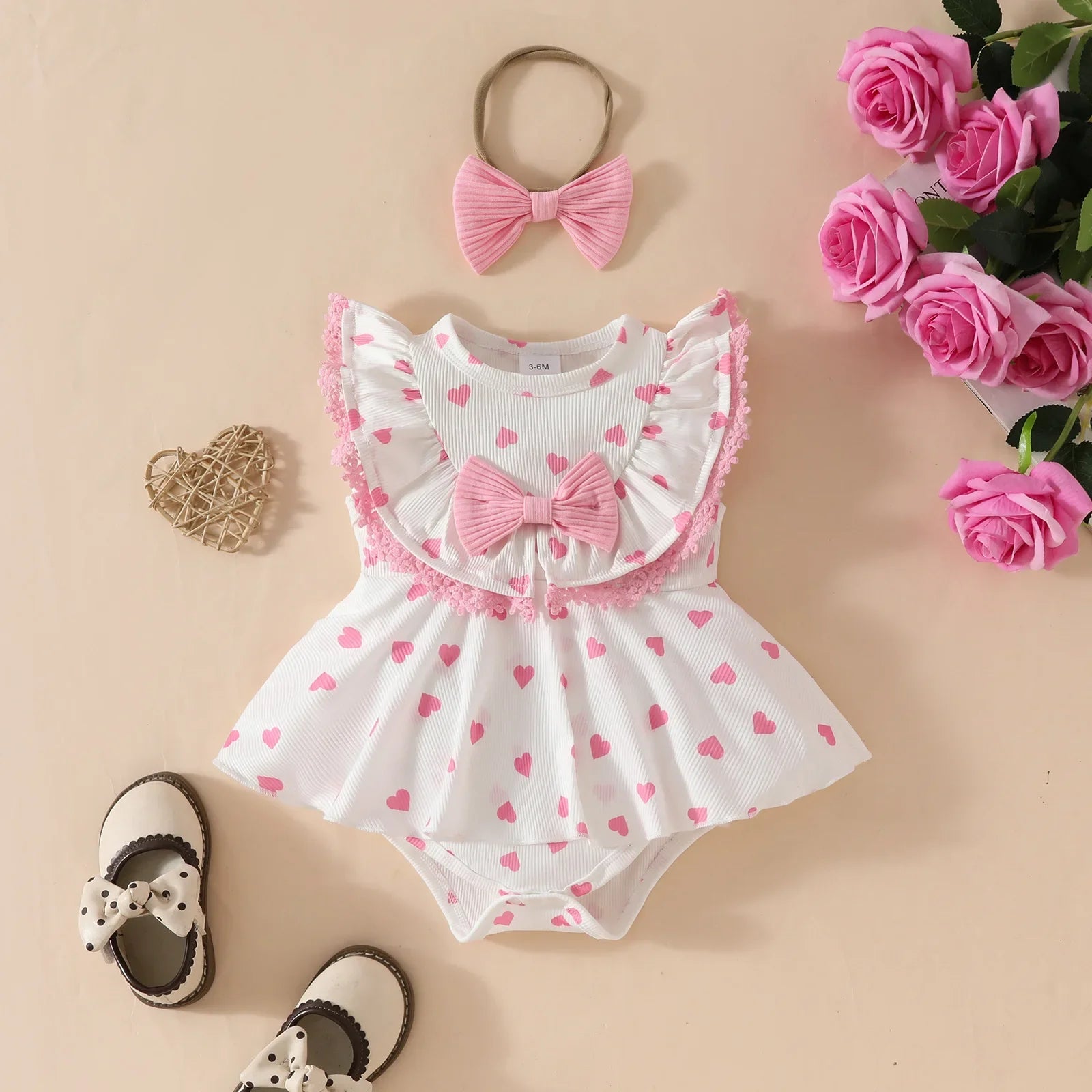 Summer Newborn Full of Strawberry Hearts, Sleeveless Ruffled Triangle Hem, Dress, Headband, Sweet Jumpsuit