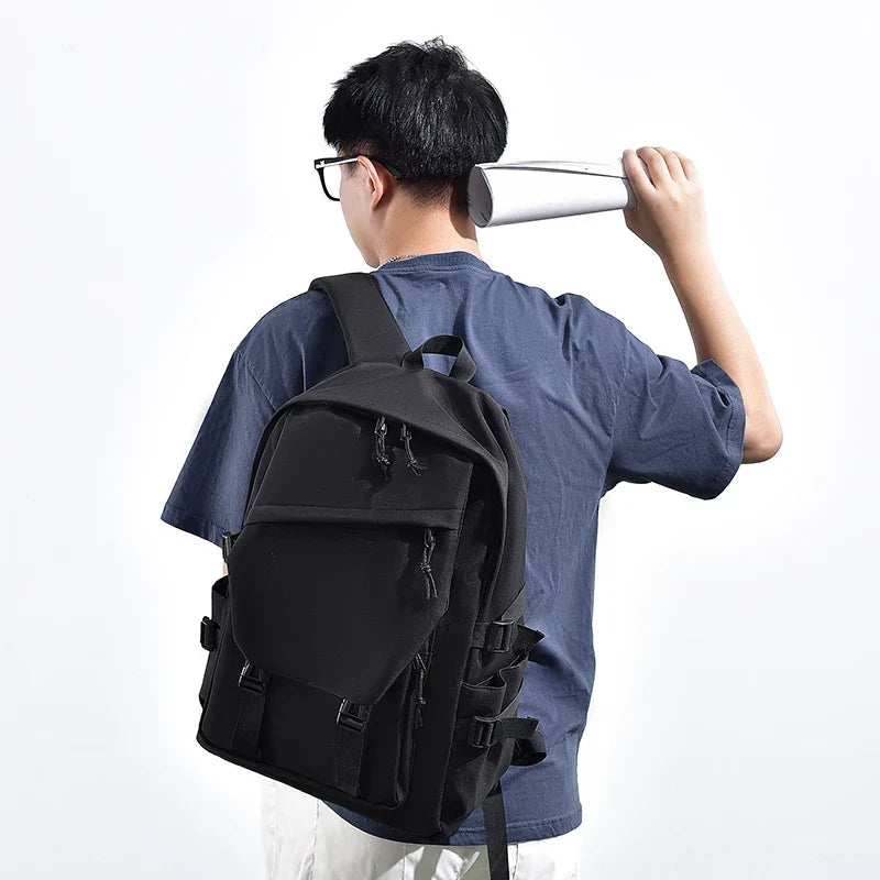 Simple solid color backpack, travel backpack, plenty of storage space, very suitable for commuting, school, work and going