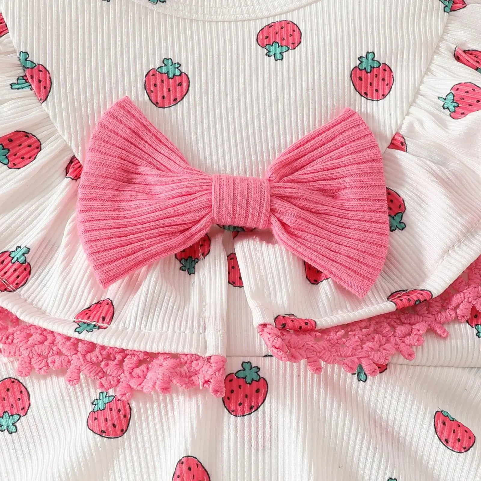 Summer Newborn Full of Strawberry Hearts, Sleeveless Ruffled Triangle Hem, Dress, Headband, Sweet Jumpsuit