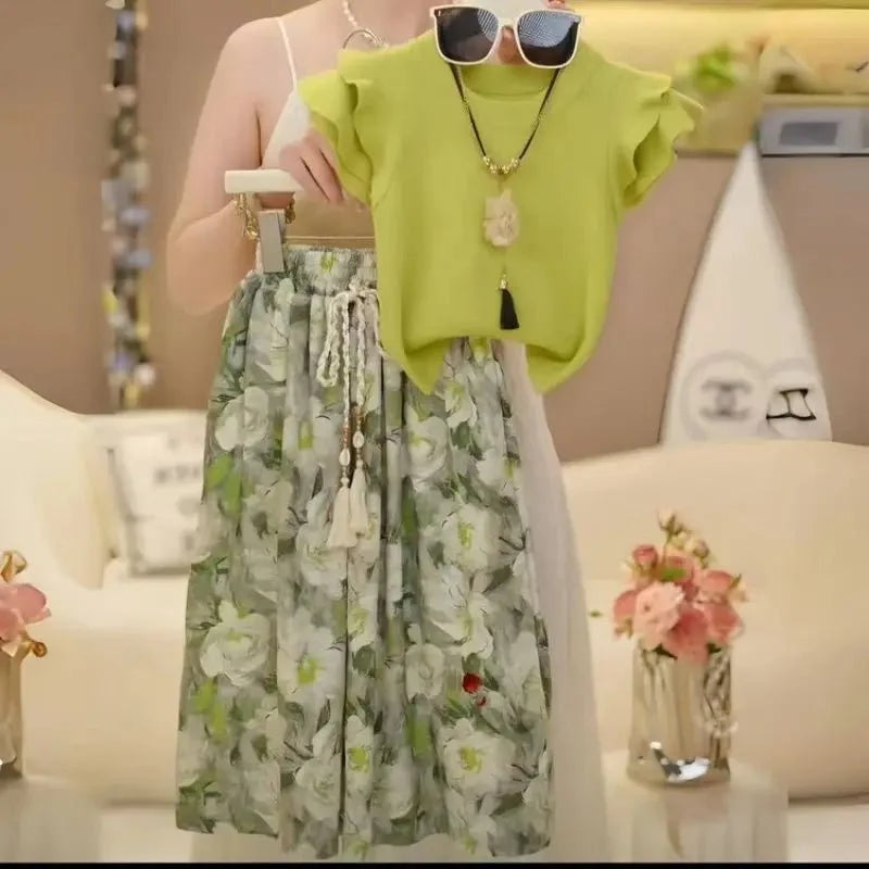 Baby Girl Summer and Spring Two Piece Set of Green Floral Pants with Flying Sleeves and Top Fashion Kids Outwear Suit - Mom & Kids