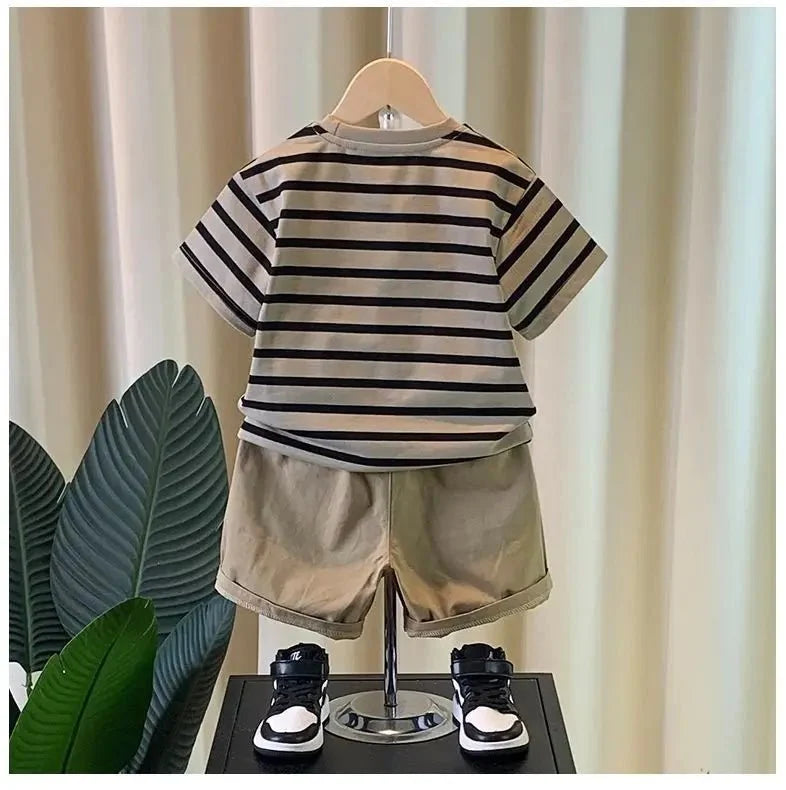 Boys' summer outfit set Summer short sleeved shorts New children's striped baby two-piece set - Mom & Kids