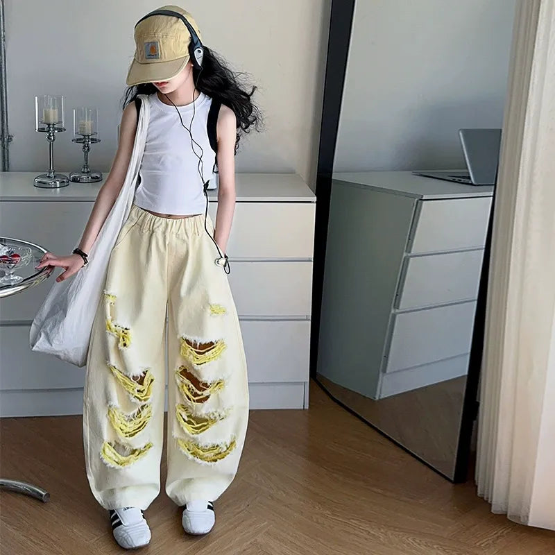 Trendy Cool Jeans Casual Vest Two-piece Set Ripped Pants