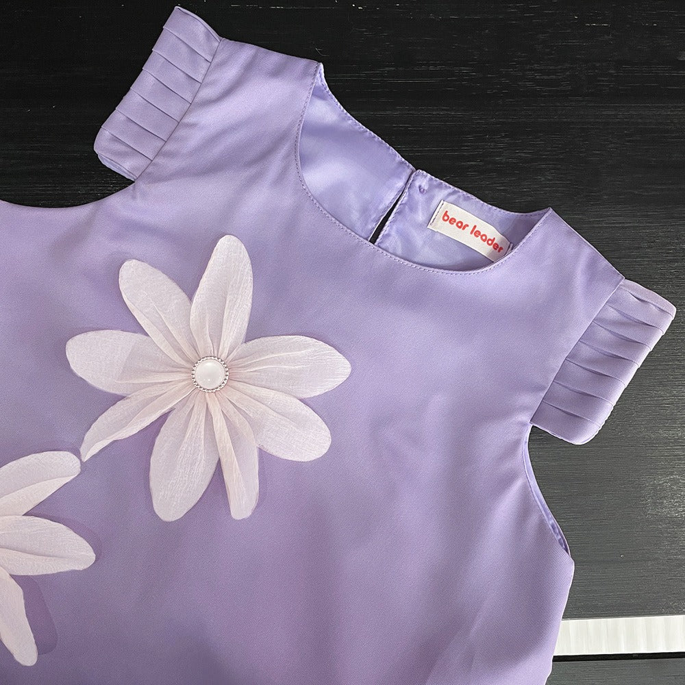 Girls 3D Flower Princess Dress with sleeveless design, elegant 3D floral details, and princess style for weddings, birthdays, and parties